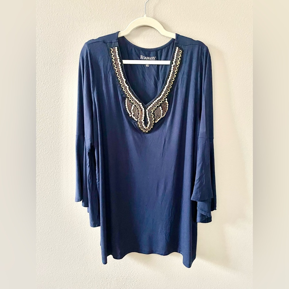 Roaman’s Sequined Top Navy Size 1X or 22/24